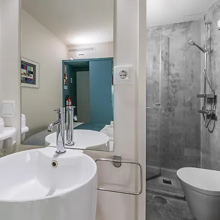 Casa Do Oficio - Caldeireiro * Porto